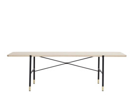Scandinavian coffee table model C6