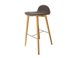 Tabouret de bar scandinave modèle  Nam Nam Wood. 65 cm  ou 75 cm.