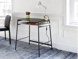 Shika Desk 