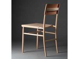 Madonna I chair. 