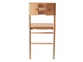 Madonna I chair. Leather
