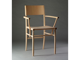 Madonna II Armchair. 
