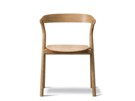 Chaise scandinave modèle Yksi 3340