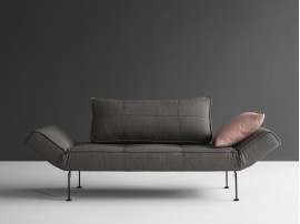 Banquette scandinave  convertible modèle Nyborg Steel.