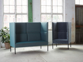 Canapé scandinave modèle Molto. 2 pers. Dossier haut. 