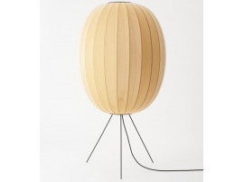 Lampadaire scandinave modèle Knit-Wit. Ø 65 cm. Taille M.  