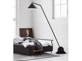 Gear Floor Lamp. 