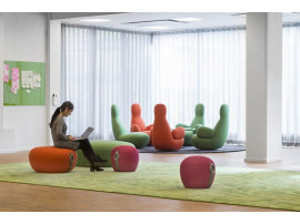 Oppo Easy Chair 050F