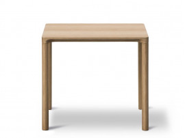 Piloti square coffe table. 4 dimensions, 3 finishes, 2 heights