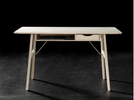 Bureau scandinave RM13