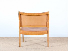 Pair of scandinavian oak and leather easy chairs