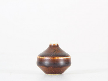 Miniature vase model 74