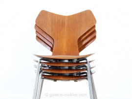 Set of 4 chairs grand prix of Arne Jacobsen