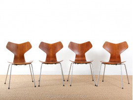 Set of 4 chairs grand prix of Arne Jacobsen