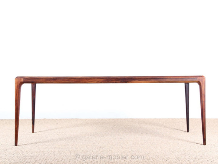 Scandinavian occasional table in rosewood designed by ohannes Andersen