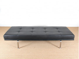 Mid-Century Modern scandinavian daybed by  Arne Vodder AV 57 new release.