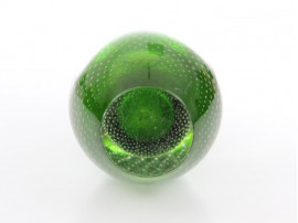 green glass vase 