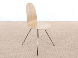 Chaise Tongue, nouvelle édition. 