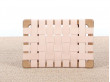 tabouret repose ou pied scandinave en cuir