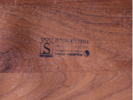 Mid-Century  modern  side table in solid teak by Yngvar Sandström.