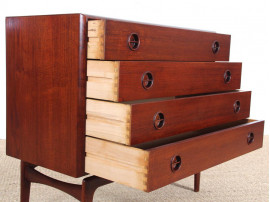 Mid-Century Modern Danish chest of drawers in teak by Arne Hovmand-Olsen 