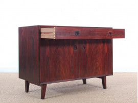 Mid-Century  modern  side board in Rio rosewood by Poul Hundevad