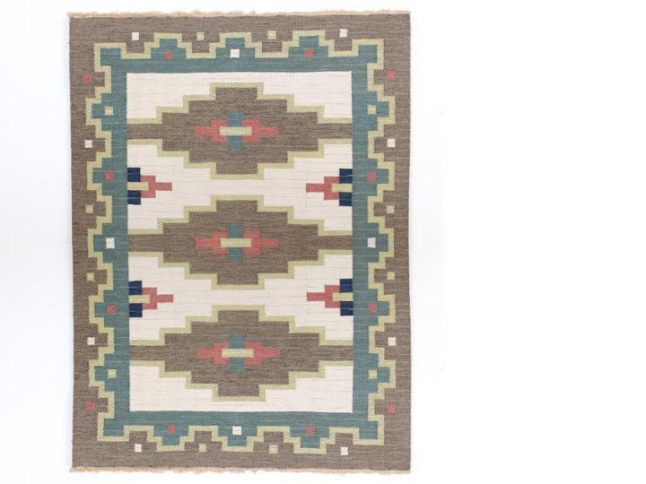 Swedish Rolakan carpet hand woven wool. 240 x 180 cm.