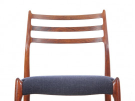 Suite de 6 chaises scandinaves en palissandre de Rio N° 78
