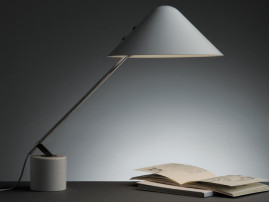 Mid-Century  modern scandinavian table lamp Opala by Hans Wegner