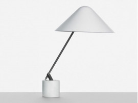 Mid-Century  modern scandinavian table lamp Opala by Hans Wegner