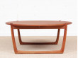 Mid-Century  modern scandinavian coffee table in solid teak by Peter Hvidt