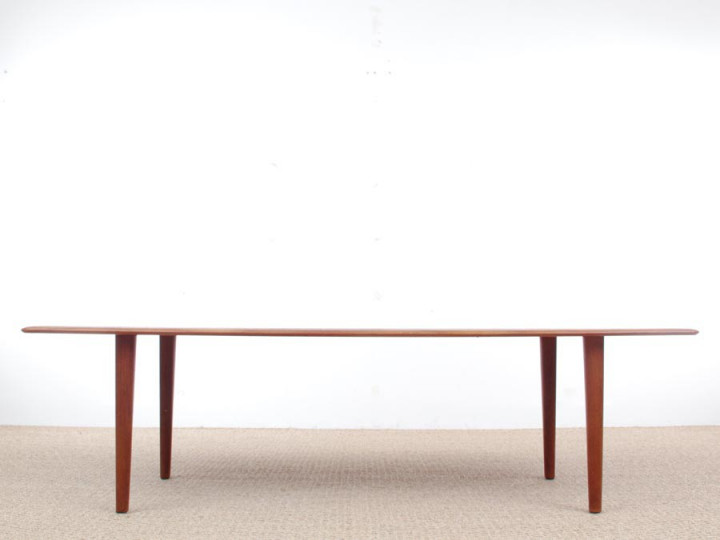 Mid-Century Modern scandinavian coffee table in teak  by Hvidt & Mølgaard Nielsen for France and Søn. 