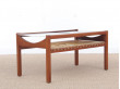 Table basse scandinave bicolore. 