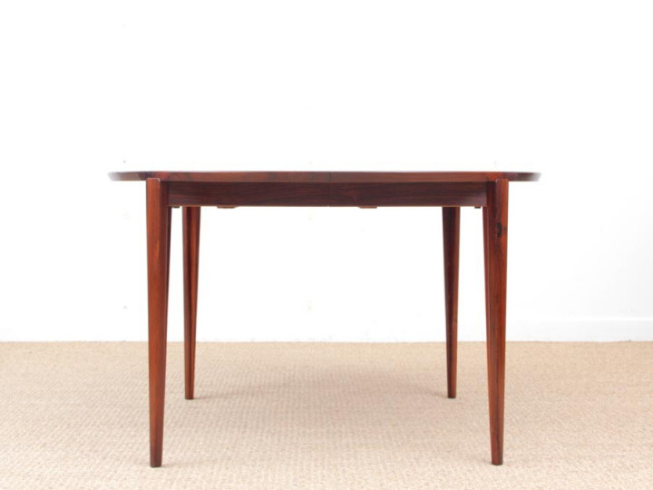 Mid-Century Modern dining table by Harry Rosengren Hansen for brande Møbelindustri in Rio rosewood.