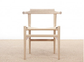 Chaise scandinave PP 68, édition neuve.