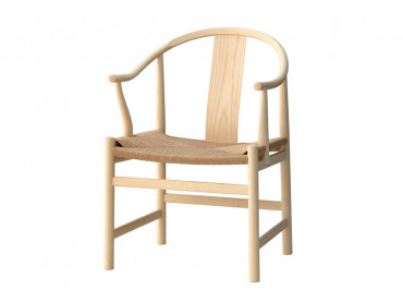 Mid-Century  modern scandinavian chair PP 66 by Hans Wegner