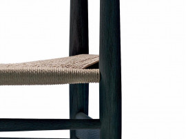 Chaise scandinave modèle  CH 37. Edition neuve. 