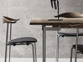 Mid-Century modern scandinavian dining table model CH322 by Hans Wegner.