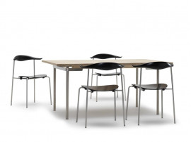 Mid-Century modern scandinavian dining table model CH322 by Hans Wegner.