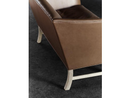 Mid-Century modern scandinavian sofa model OW603 by Ole Wanscher.