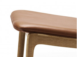 Chaise scandinave modèle OW124 "Beak Chair". Edition neuve.