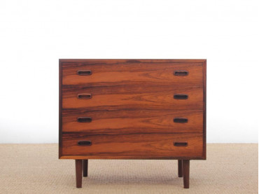 Mid-Century  modern  Scandinavian chest of drawers in Rio rosewood