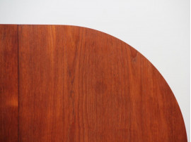 Mid-Century Modern Scandinavian dining table flap table in teak and oak for 2-6 seats