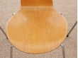 Mid-Century  modern  set of dining Hant chairs. 4 legs