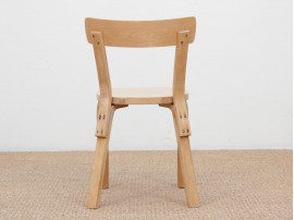 Mid-Century  modern scandinavian pair of chairs model 69  by Alva Aalto