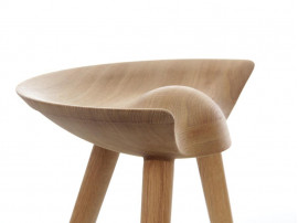 Mid-Century  modern scandinavian bar stool model ML42 oak, 69 /77 cm, by Mogens Lassen, new edition.