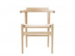 Chaise scandinave PP 68, édition neuve.