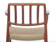 Suite de 4 fauteuils scandinaves en teck modèle 66